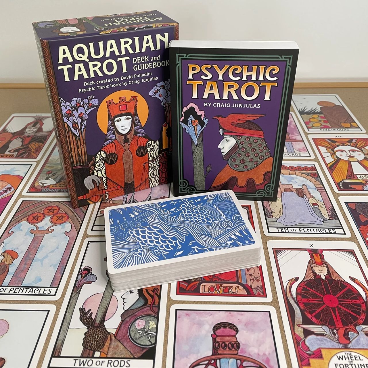 Aquarian Tarot Deck & Guidebook