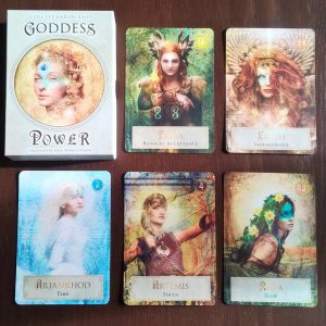Goddess Power Oracle - Deluxe Keepsake Edition - Ảnh 9