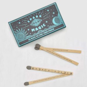 Spark Magic: 50 Ways to Find Your Power - Ảnh 3